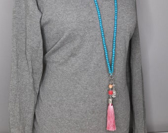 Long wooden necklace in petrol with interchangeable pendants