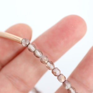 Glitzer Armbänder aus facettierten Glasperlchen in rosé/ roségold Bild 6