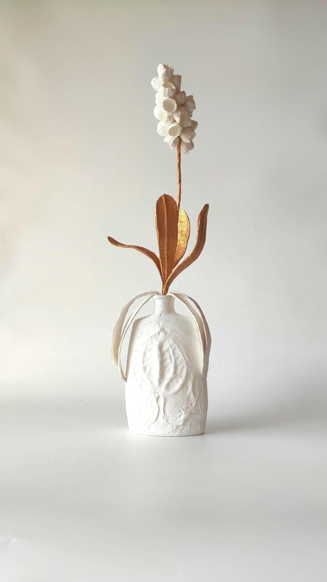 Paper Mache Flowers Centerpiece Paper Mache Vase Recycle Glass Bottle paper-mache-flowers-centerpiece-paper-mache-vase-recycle-glass-bottle