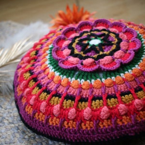 Crochet pattern PDF in US UK terms Instant download Kaleidoscope Round Cushion Instructions image 1