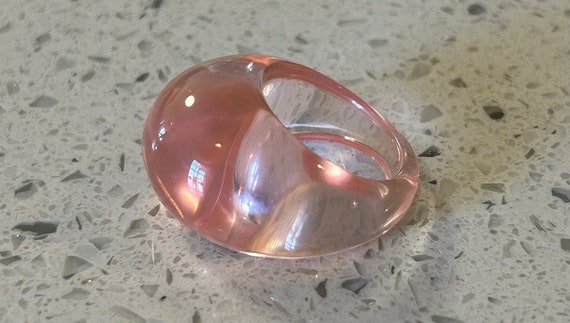 Pink Bubble Ring,Mod Clear Ring,80's Lucite Ring,… - image 2