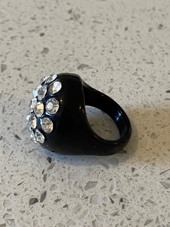 Vintage Black Lucite Rhinestone Bubble Ring, Size… - image 8
