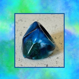 1980&#39;s Blue Ring,Marbled Cocktail Ring,Lucite Unisex Ring, Green Statement Ring, Unisex Lucite Ring