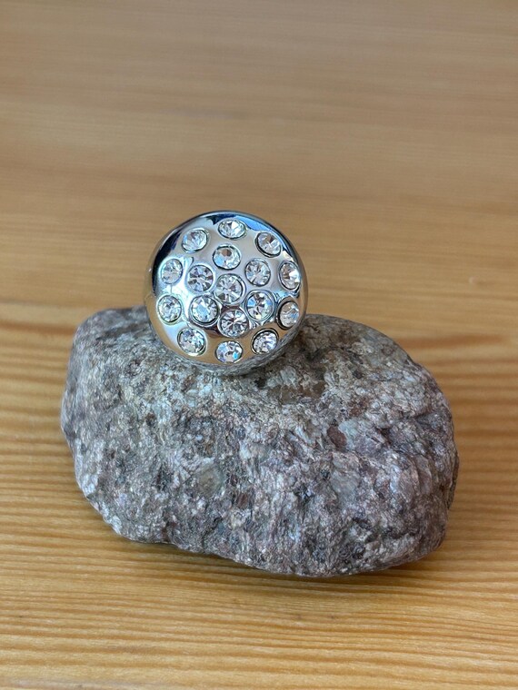 Vintage Chrome Lucite Rhinestone Bubble Ring, Siz… - image 3