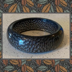 Gray Lucite Bangle,Textured Metal Bangle,Fall Bangle,Christmas Gift,Hanukkah Gift,Valentine Gift