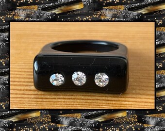 Black Lucite Ring,Size 7 Rhinestone Ring,Black Cocktail Ring,Mod Black Ring,Black Prom Ring