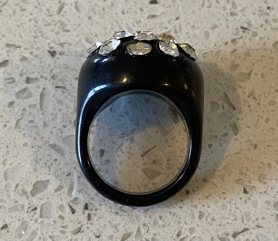 Vintage Black Lucite Rhinestone Bubble Ring, Size… - image 6