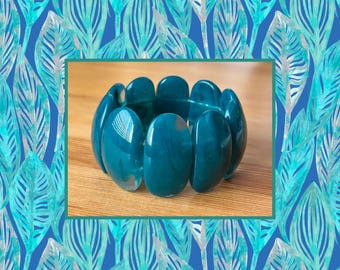 Teal Blue Lucite Bead Bracelet, Vintage Swirl Design