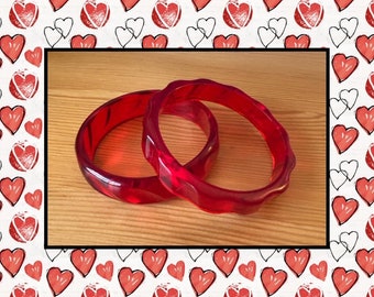 Clear Red Bangle Lot,Mod Red Bangles,Red Lucite Bangles,Stacking Bangles, Summer Bangles