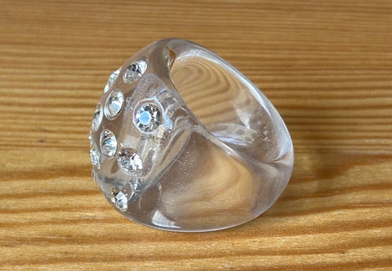 Vintage Rhinestone Lucite Statement Ring, Size 8 … - image 9