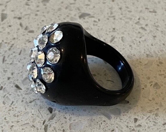 Vintage Black Lucite Rhinestone Bubble Ring, Size… - image 9