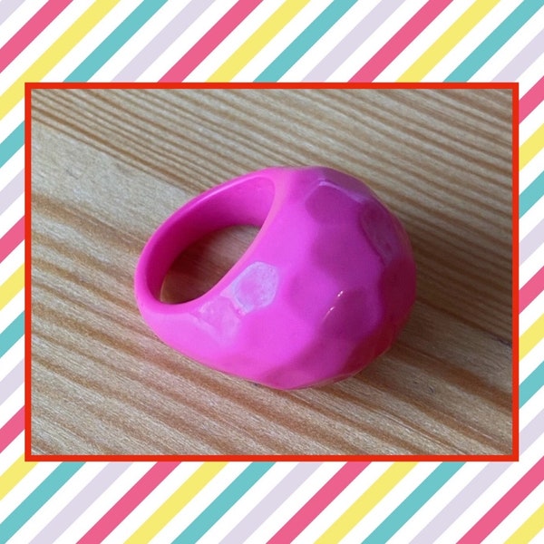 Pink Bubble Ring,Dimpled Ring, Size 8 Licite Ring,Christmas Gift,Valentine Gift,Birthday Gift