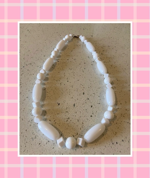60's Lucite Beads,Chunky White Necklace,Mod Neckl… - image 1