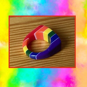 Size 9 Rainbow Ring,Lucite Rainbow Ring,Striped Lucite Ring,1980&#39;s, Mod Lucite Ring,LGBT Ring