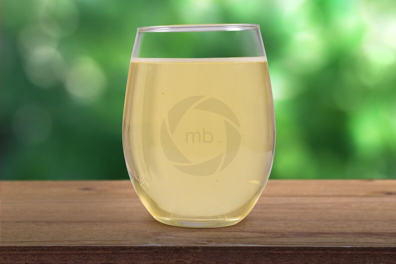 Download WINE GLASS MOCKUP Stemless Wineglass Mockup Outdoors Wine | Etsy