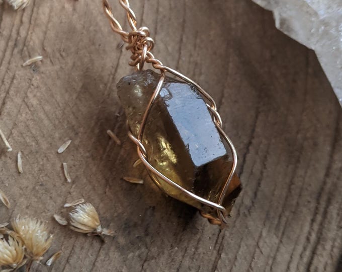 Natural citrine pendant in bronze gold, raw citrine pendant, natural citrine necklace, natural citrine jewelry, raw natural citrine crystal