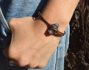 Copper crystal cuff bracelet, blue kyanite bracelet, aqua aura quartz bracelet, peacock aura bracelet,  solid copper wrist cuff, arm band,