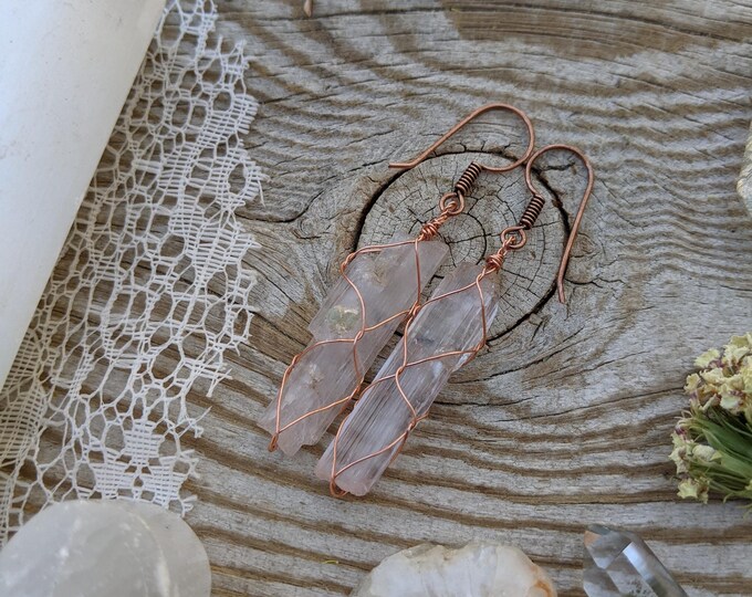 Pink Kunzite crystal earrings, pink kunzite jewelry, kunzite earrings, kunzite copper earrings, pure copper wire wrap, pink kunzite crystal