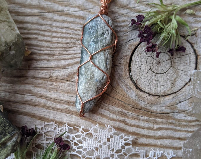 Smooth blue kyanite pendant, high quality blue kyanite, natural blue kyanite necklace, kyanite crystal necklace, smooth kyanite, natural