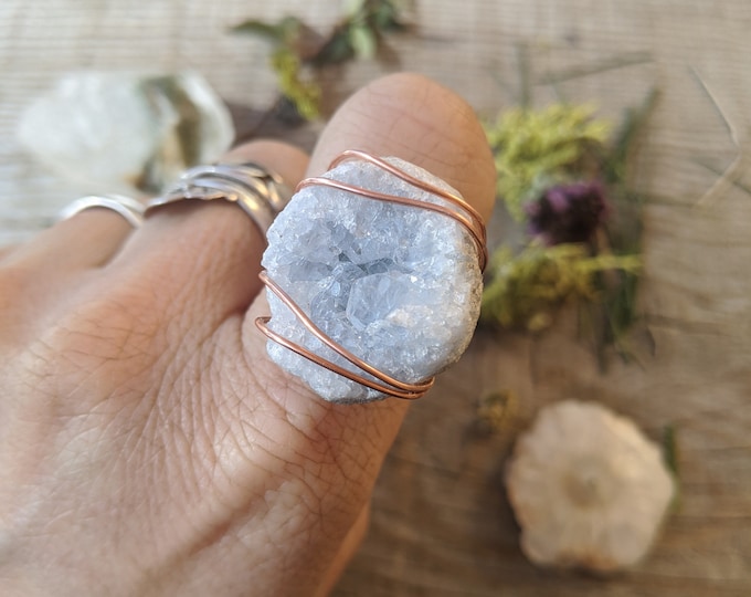 Celestite ring, blue celestite crystal ring, cute crystal ring, natural raw rough celestite geode ring, celestite jewelry, celestite crystal