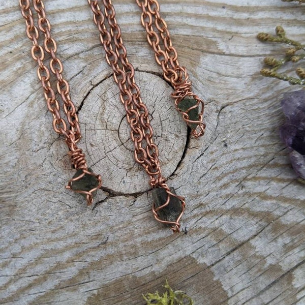 Genuine moldavite crystal pendant wire wrapped in pure copper, authentic moldavite, natural moldavite necklace, moldavite pendant, tektite