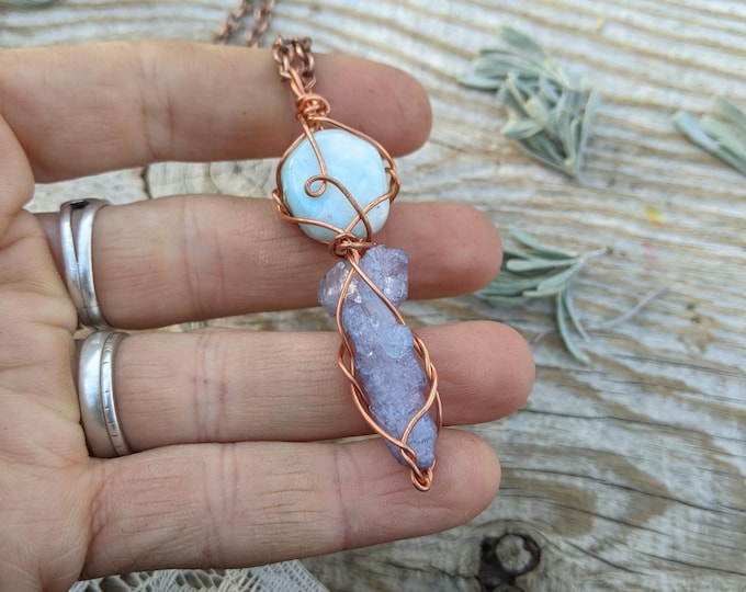 Larimar and tanzanite aura quartz crystal pendant, tanzan aura quartz, lavender aura quartz, aura faden quartz crystal necklace, larimar pen