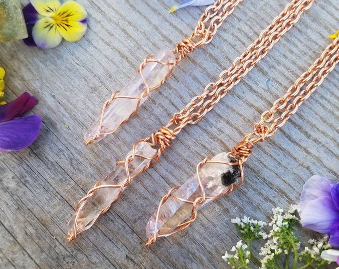 Veracruz amethyst crystal pendant,  light Veracruz amethyst necklace, Veracruz amethyst pendant, raw Veracruz amethyst, lavender amethyst cr