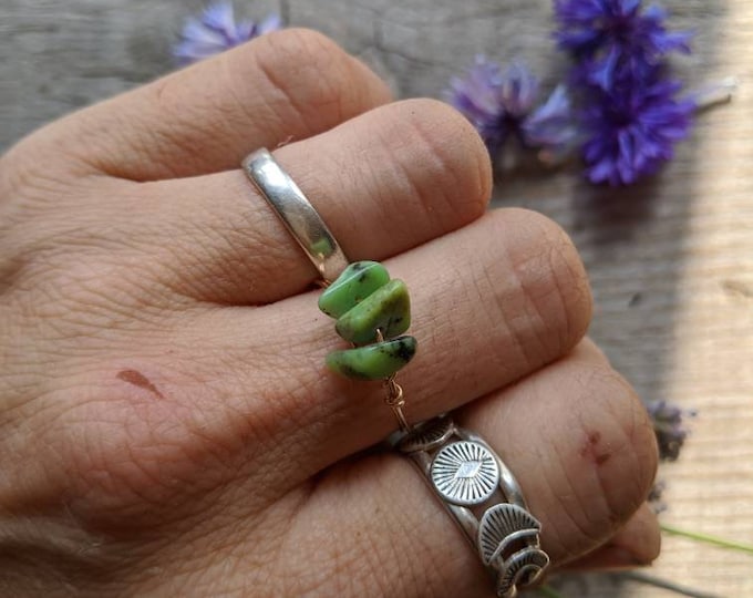 Chrysophrase Dainty Ring, made to order, chrysoprase ring, chrysophrase crystal ring, chrysoprase crystal jewelry, bronze or sterling silver