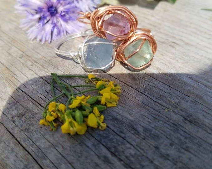 Raw natural flourite octohedron crystal ring, flourite ring, flourite stone ring, purple green and blue tiny flourite crystal ring, rough