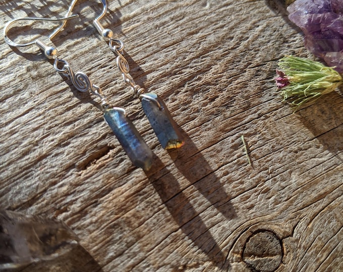 Rainbow aura quartz crystal earrings in sterling silver, rainbow quartz earrings, silver crystal earrings