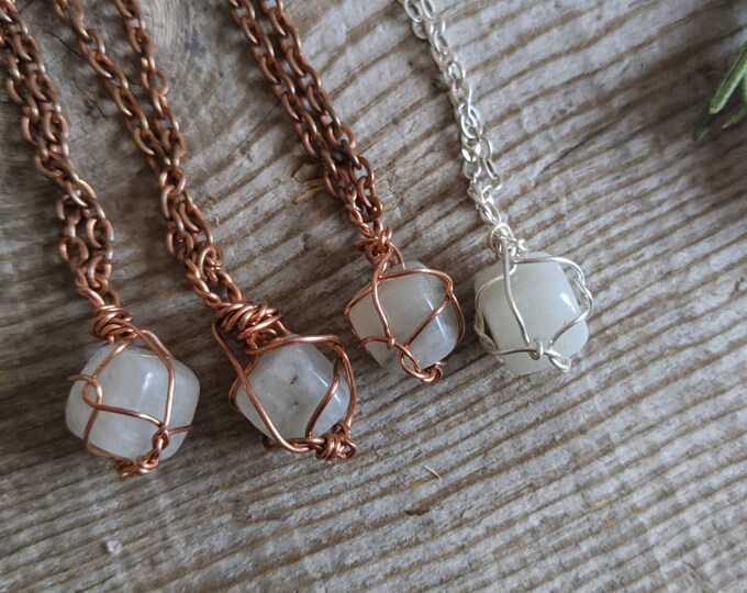 tiny moonstone cube pendant, tiny cube pendant, crystal cube pendant, crystal cube necklace, grey white flash moonstone, white moonstone pen