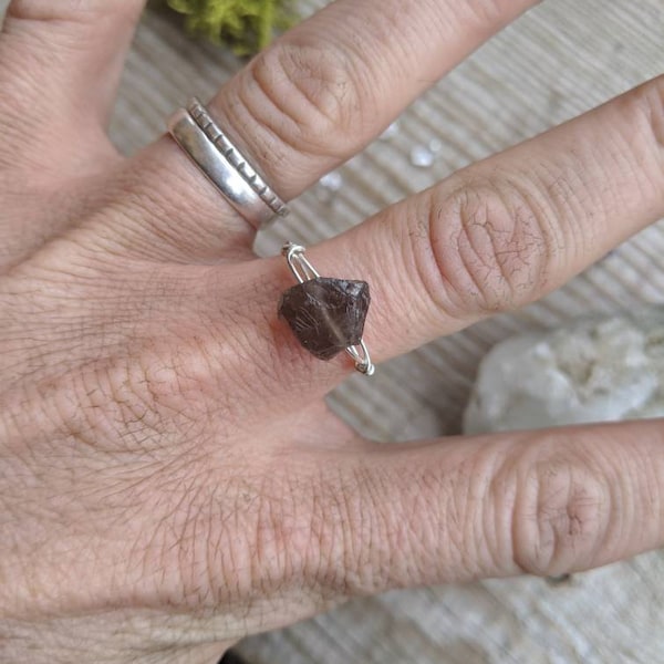 Large raw rough chunky smokey quartz crystal ring in bronze or sterling silver, smokey quartz crystal ring, smokey quartz dainty ring, ring