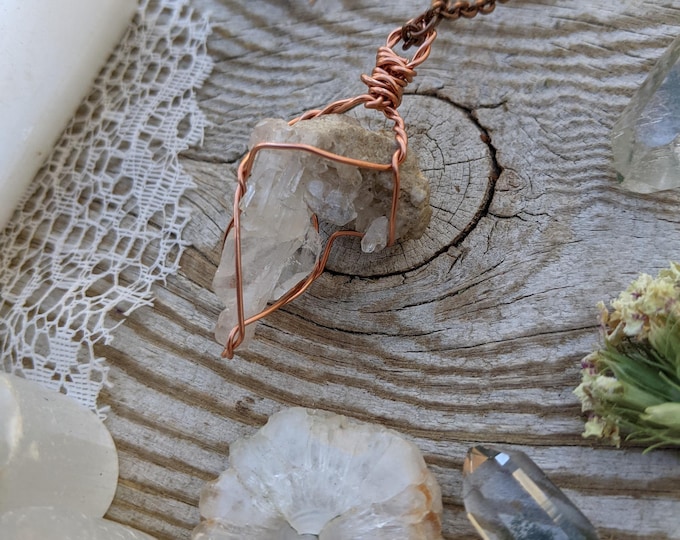Faden quartz crystal pendant, faden quartz cluster pendant, faden quartz, raw rough natural clear quartz cluster pendant, faden quartz penda