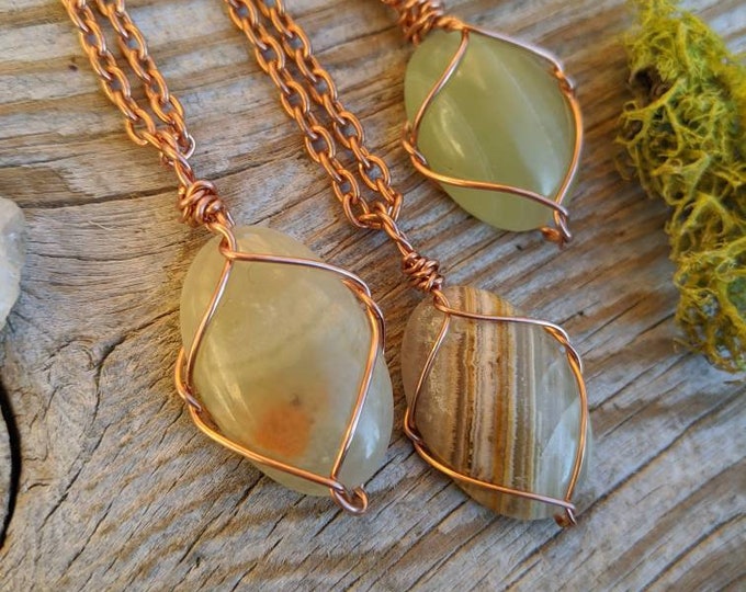 Pistachio calcite pendant, pistachio calcite necklacem natural green pistachio calcite crystal, green calcite pendant, green calcite necklac