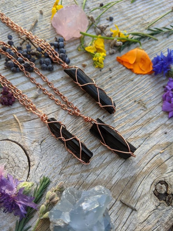 Black tourmaline 2024 silver necklace
