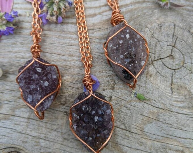 small carved amethyst cluster pendant, natural raw rough amethyst cluster neckalce, amethyst pendant, druzy amethyst neckalce, geode pendant