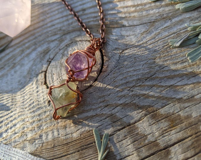 Amethyst and fluorite crystal pendant, mini amethyst and fluorite pendant, mini raw rough crystal pendant, mini amethyst necklace, mini fluo