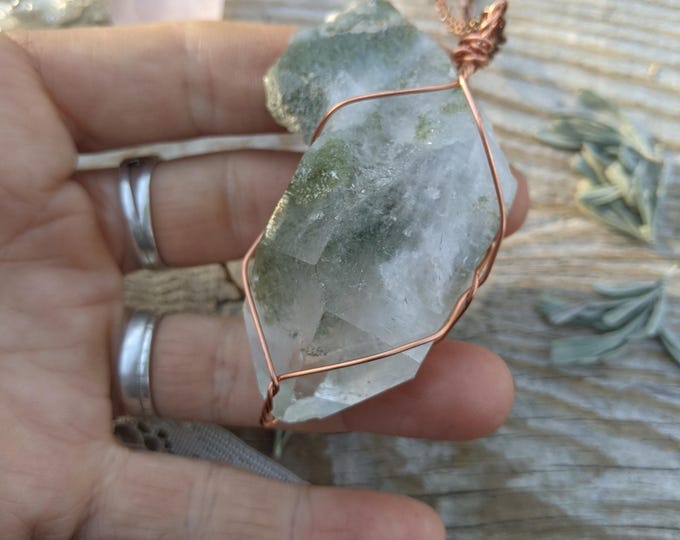 extra large chlorite quartz crystal pendant, chlorite quartz, green quartz, large quartz pendant, chlorite pendant, large quartz crystal pen