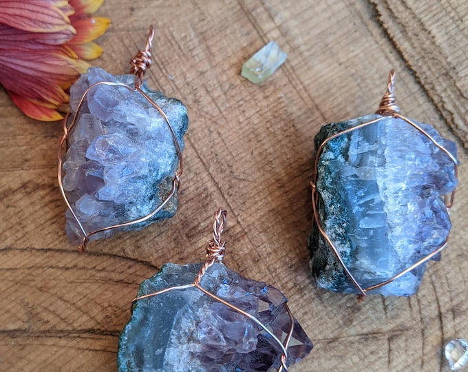 small raw amethyst cluster pendant, natural raw rough amethyst cluster neckalce, amethyst pendant, druzy amethyst neckalce, geode pendant