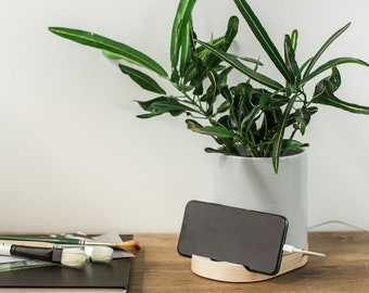 Foster Phone Dock and Planter Earl Grey