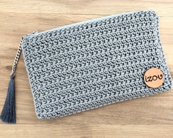 Handmade Gray Crochet Clutch Bag with a Zipper Opening - Handbag, Wristlet, Purse, Felt, Women's, Gift for her