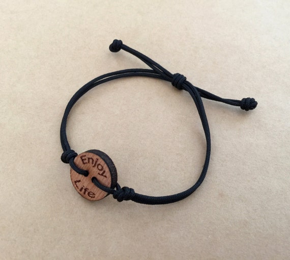 アクセサリー Llife BOTTON CHARM BRACELET Llife（ライフ）の「Llife BOTTON CHARM BRACELET（ブレスレット