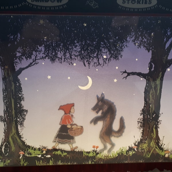 Tabletop Shadow Puppet Theatre with Little Red Riding Hood, Three Little Pigs, Goldilocks, Jack & the Beanstalk in colour