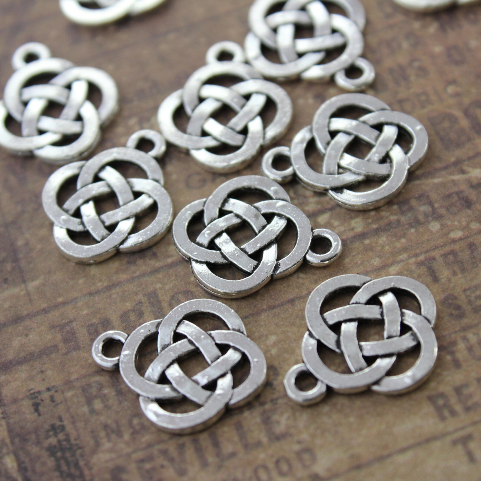 Bulk 40 Celtic Knot Charms Celtic Knot Pendants Antiqued Etsy