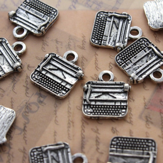 Typewriter Charms Typewriter Pendants Antiqued Silver Tone 17 Etsy