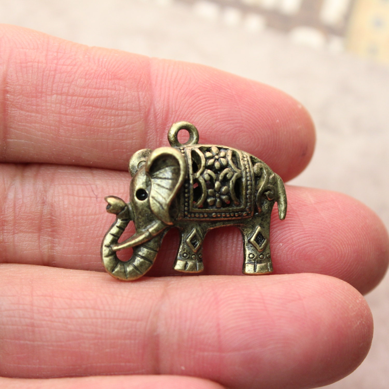 Elephant Charms Elephant Pendants Antiqued Bronze Tone 3D 20 X Etsy