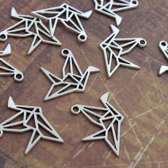 10 x Tibetan Silver Tone Crane Charms Pendants Beads for Jewellery Making