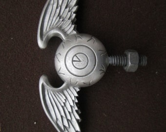 von dutch flying eyeball car hood ornament,