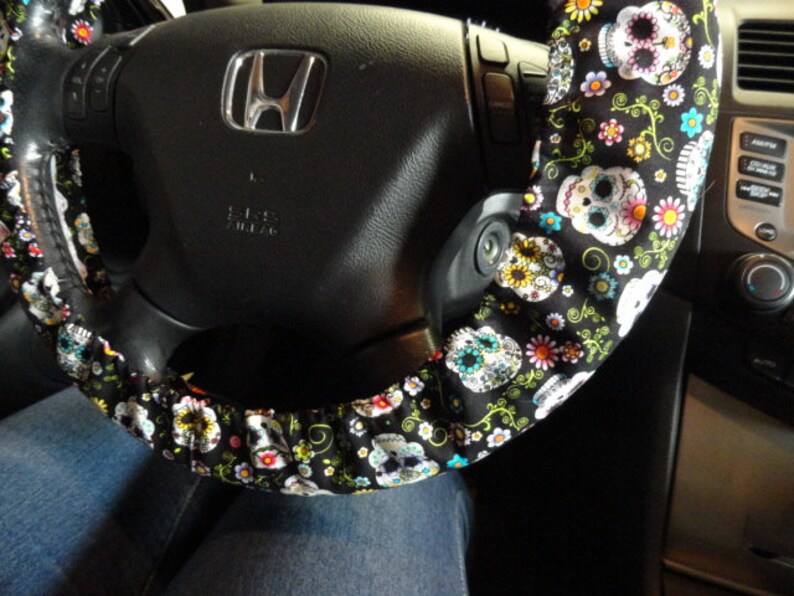 Sugar Skulls Steering Wheel Cover image 1