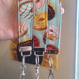Doughnut Wristlet Keychain, Key fob, Car Accessories, Gift for Her, Donut Keychain, Purse Accessorie